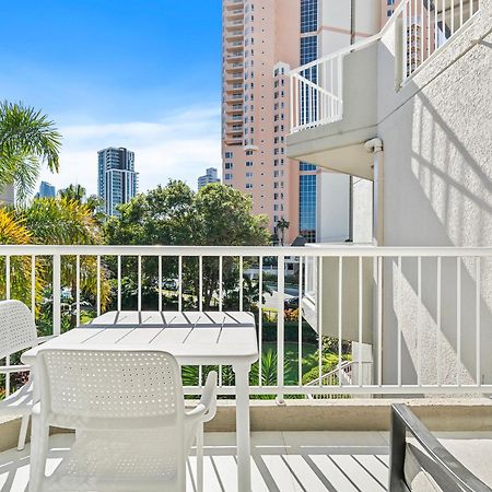 Markham Court Gold Coast Extérieur photo
